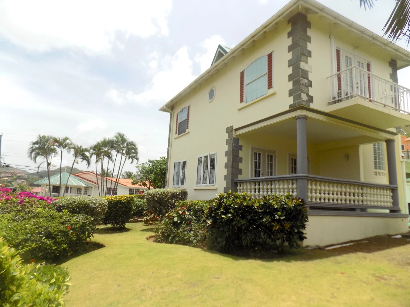 St. Lucia Real Estate Villa Divina In Gros Islet yard